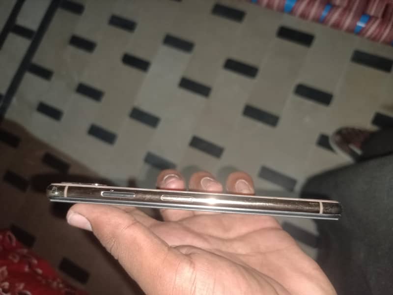iphone xs max 2