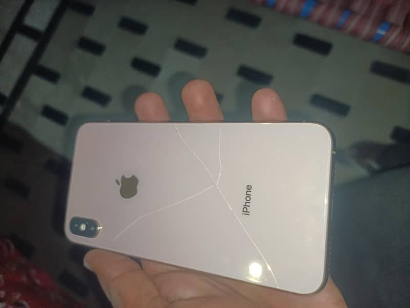 iphone xs max 3