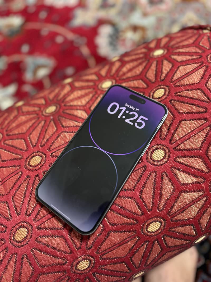 iphone 14 pro max 1