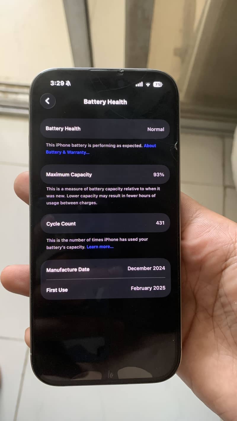 Iphone 16 pro (panel changed) 3