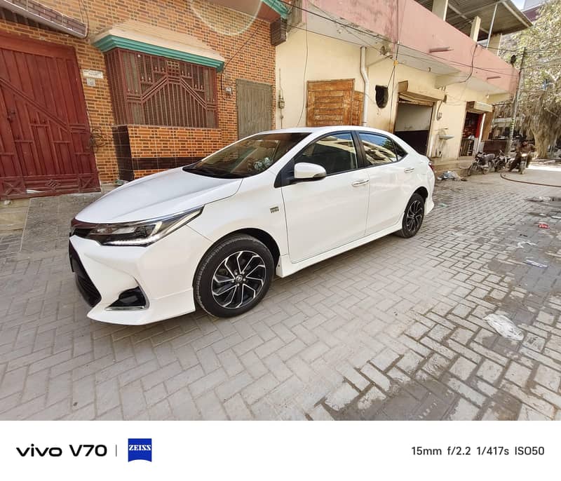 corolla altis 2