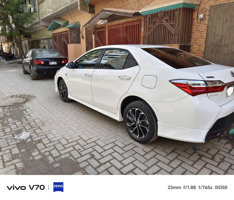 corolla altis 3