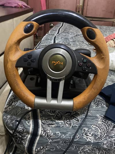 Streeing wheel