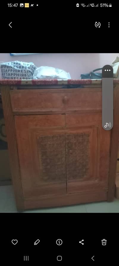 Iron ( istari) stand with storage cabnit & drawer