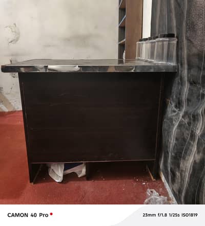 Office table