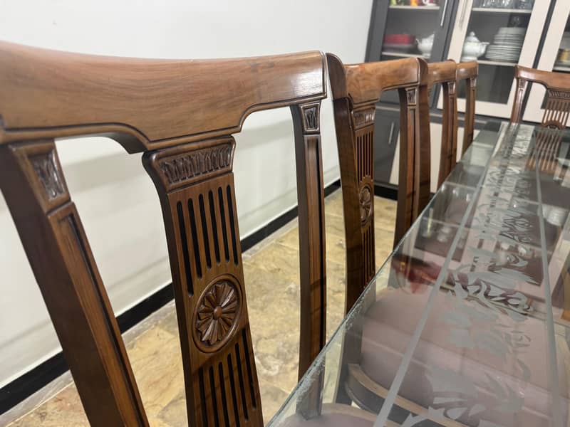 Premium Quality Dining Table 7