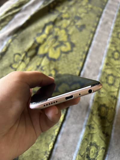 Oppo A83