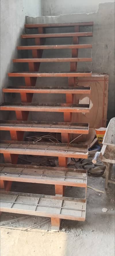 Iron Stair ready Made 21 feet for single story