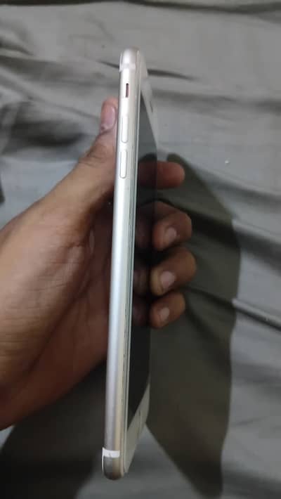 iPhone 7plus pta approved