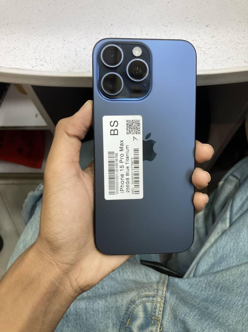 Iphone 15 Pro Max 1