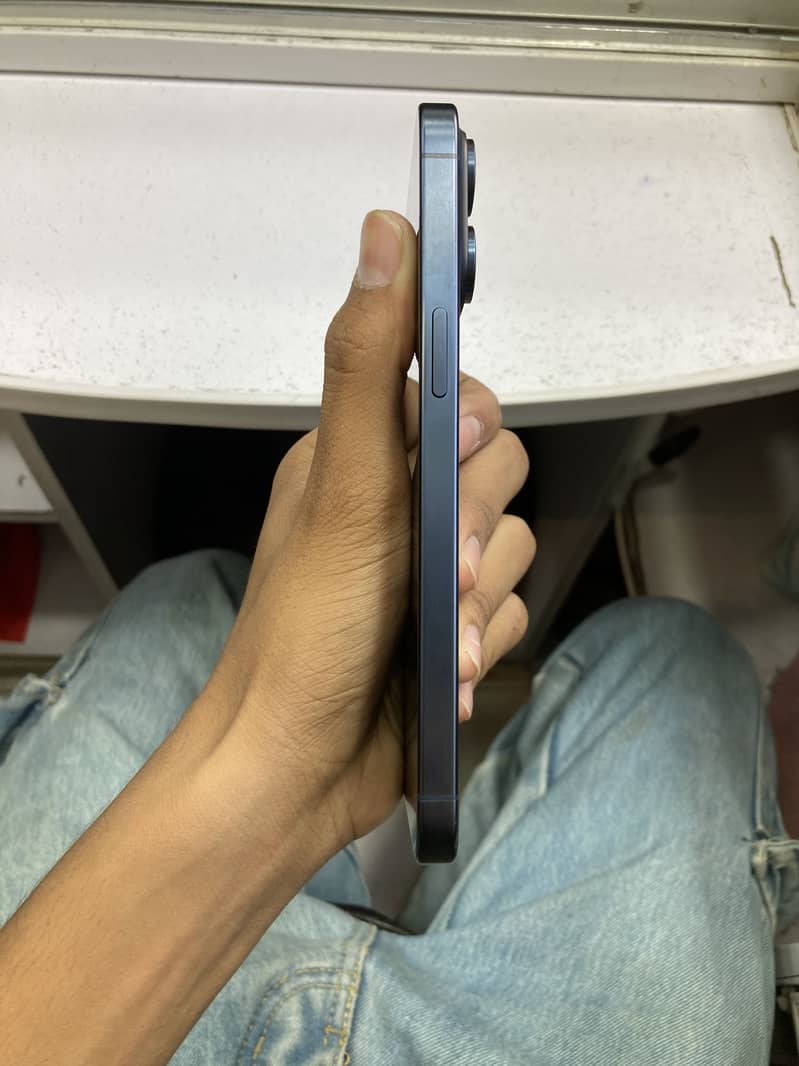 Iphone 15 Pro Max 3