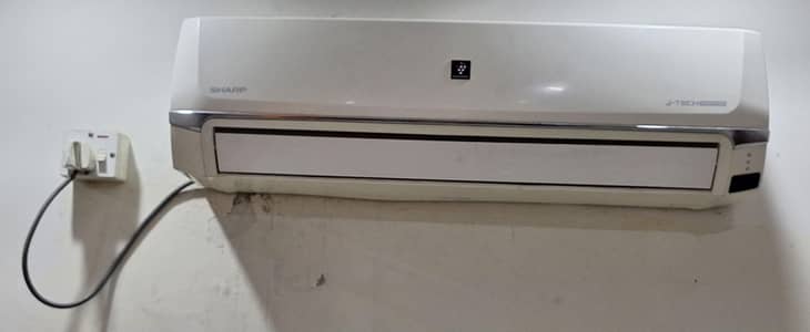 Sharp Jtech 2 ton Ac for sale(Japan technology)
