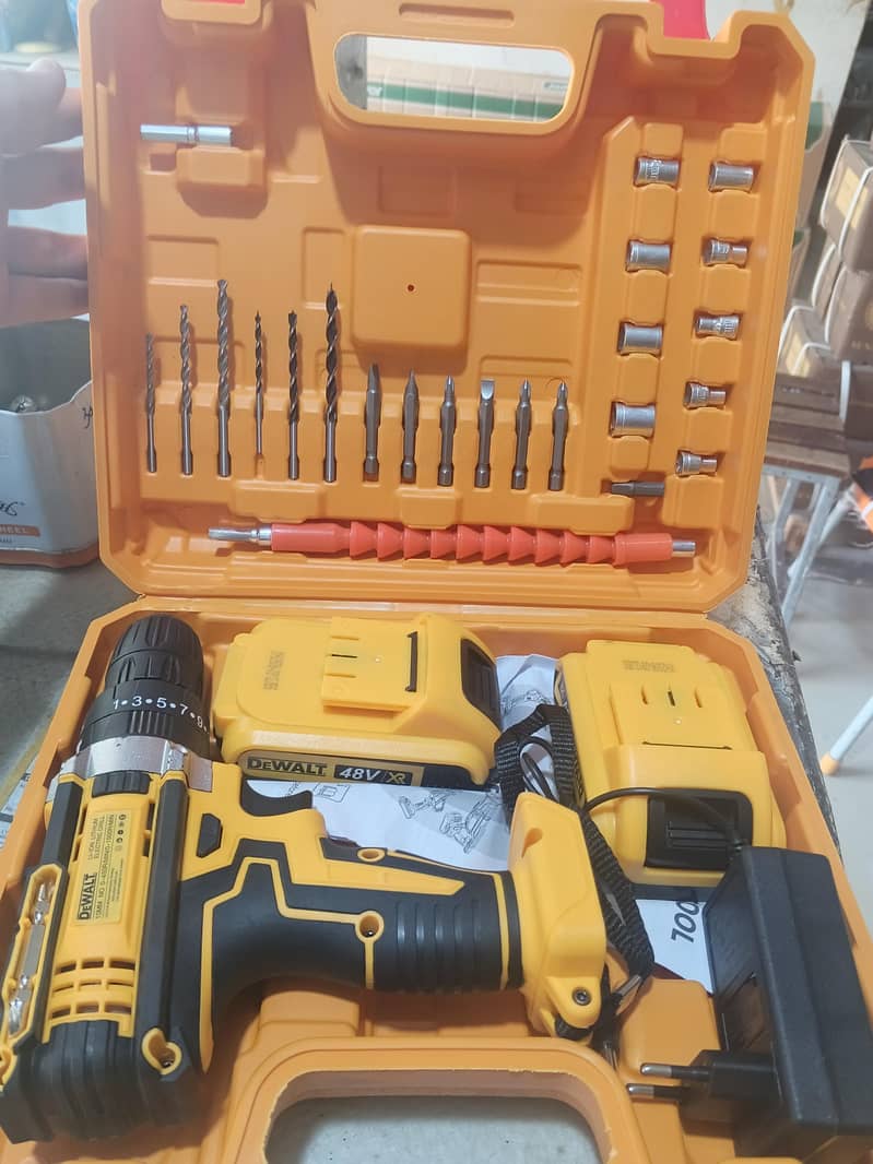 Rechargeable Drill machine (DeWalt) 1