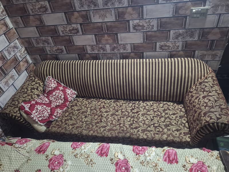 Old 5 seater sofas 1
