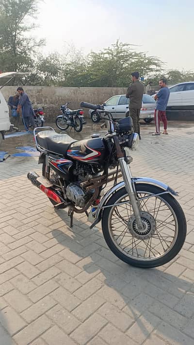 Honda CG125 For Sale