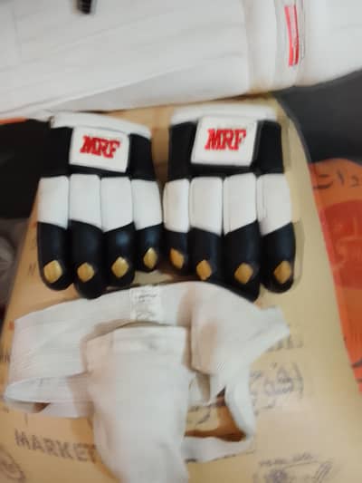 Helmet  Safety Guard  Pads Galfza All kit Hot ball bat Nahie hai Bas
