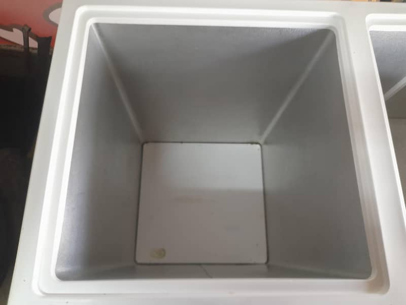D freezer 3