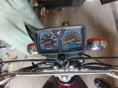 am selling Honda 125 Urgent sale
