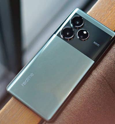 realme gt6