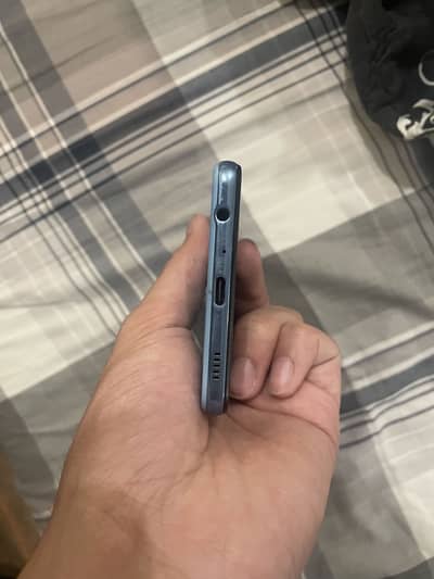 Samsung A72