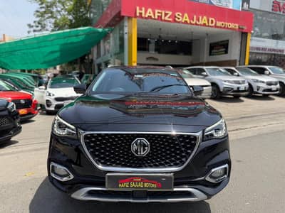 MG HS 2025