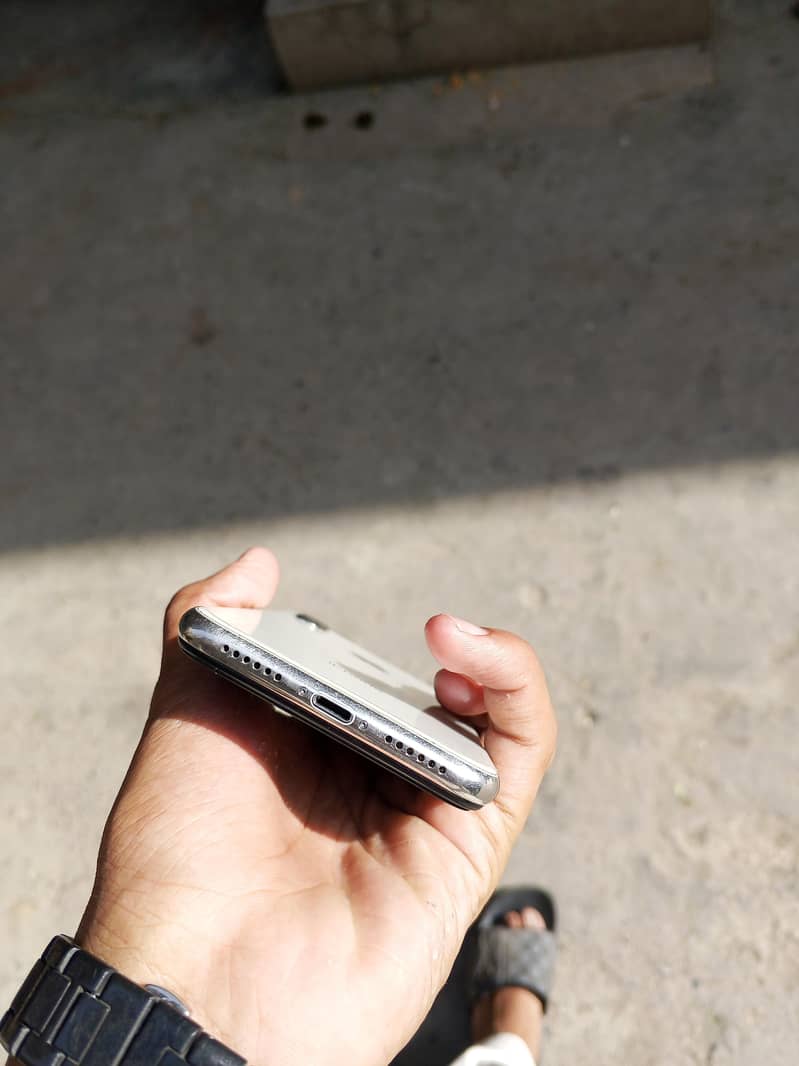 iphone x 3