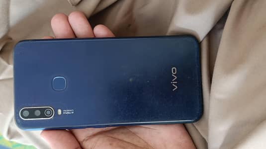 vivo y15