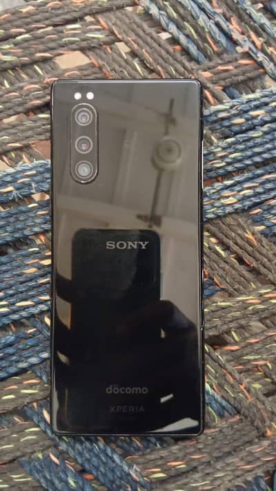 SONY XPERIA 5