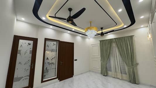 Brand New Stylish 10 Marla House for Sale in Citi Housing Gujranwala | Near King Mall | Demand 3.90 Crore