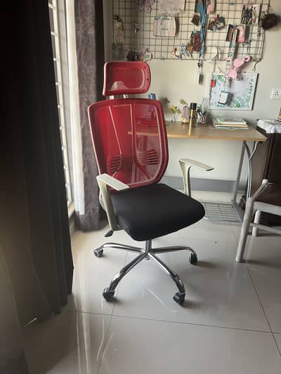 Ergonomic Mesh Computer Chair