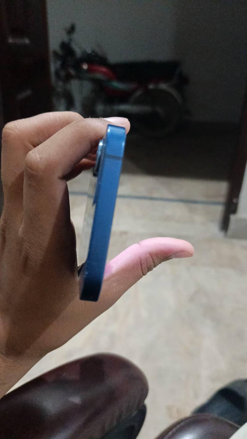 iphone 12 3