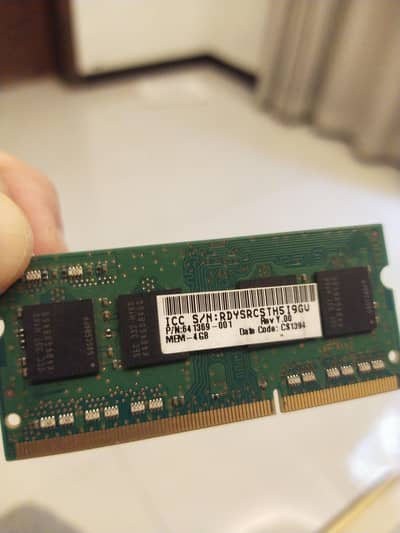 Samsung 4GB DDR3L Laptop RAM 1600MHz