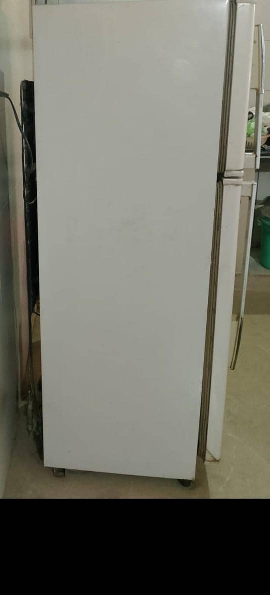 Dawlance fridge 1