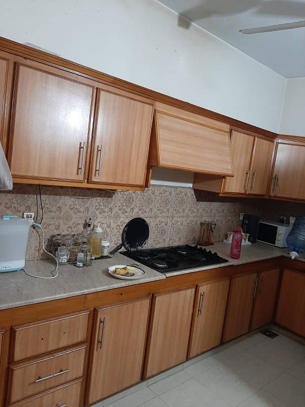 Upper portion for Rent 5