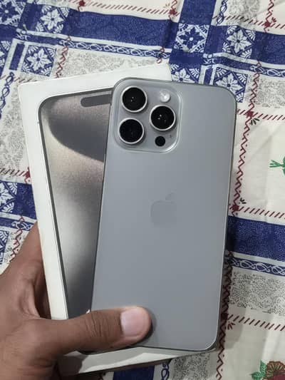 Iphone 15 pro max factory unlocked 256gb