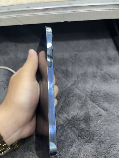 I phone 12 pro max