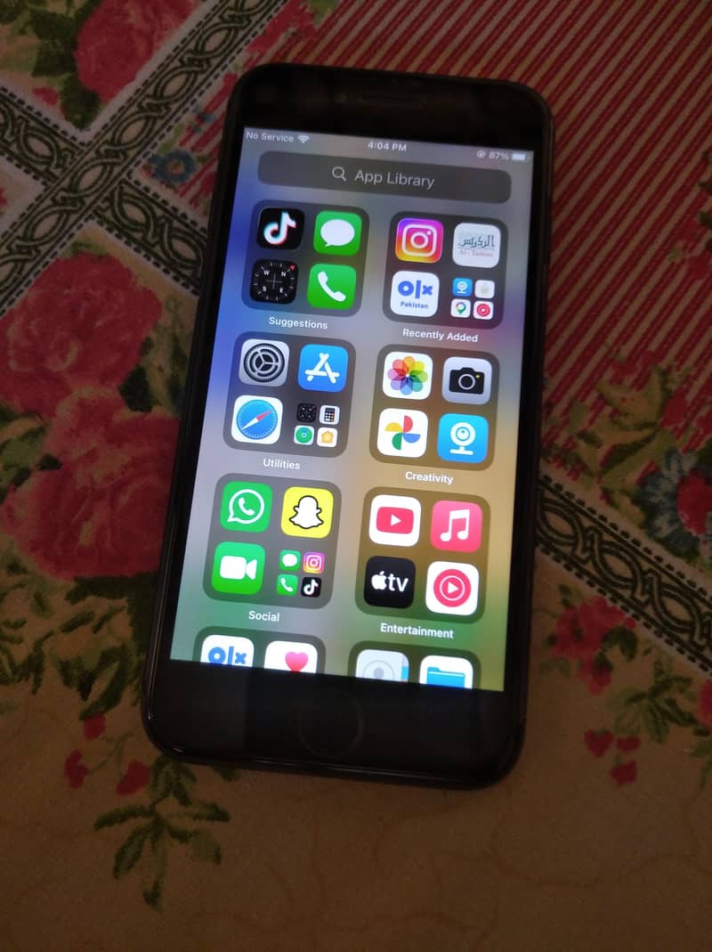 iPhone 8 0