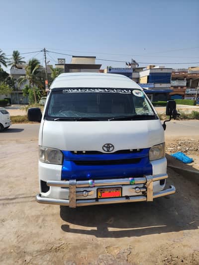Toyota  hiace 2008