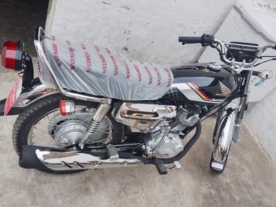 Chak no 1/8R tensile main Channu district kahnawal