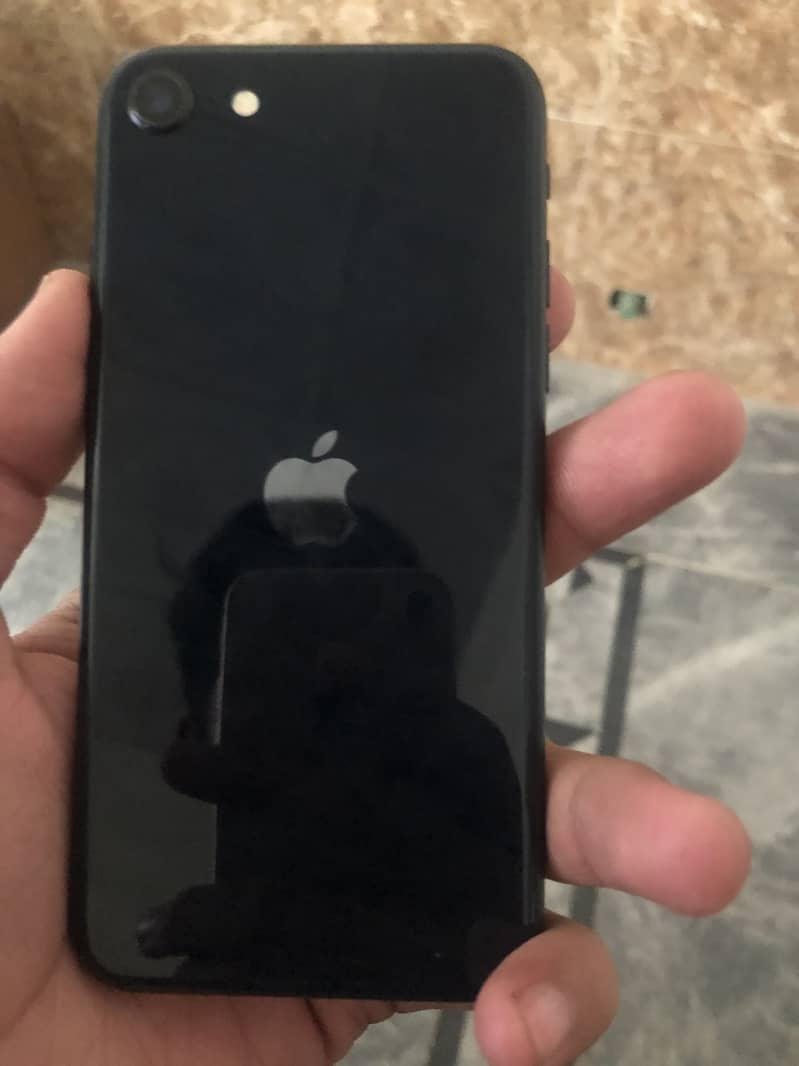 Iphone se3 1
