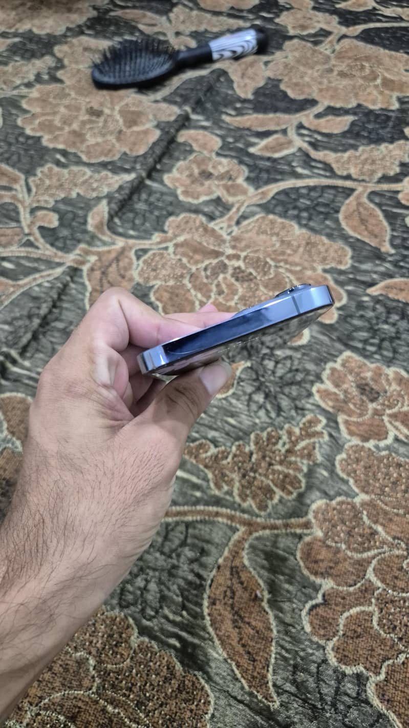 iphone 13 pro max 3