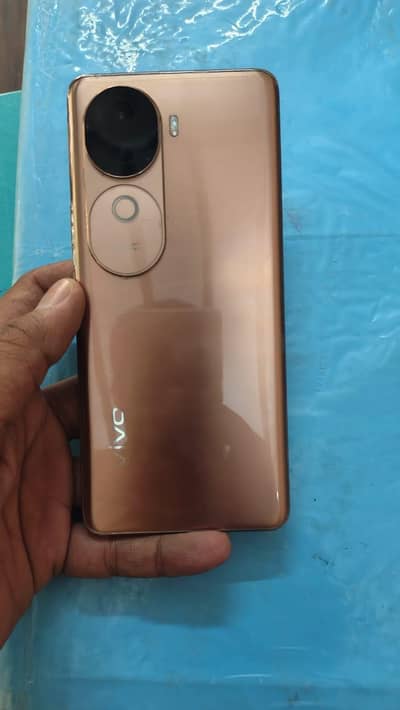 Vivo v40e