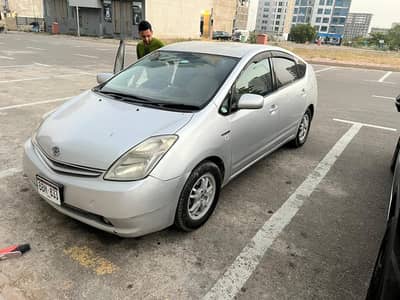 Prius for sale in good condition