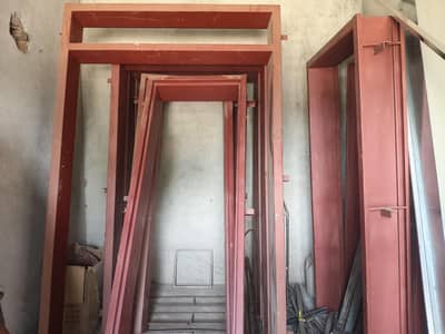 Door Fram Chugaath new 11 pice ready for sale in emergency