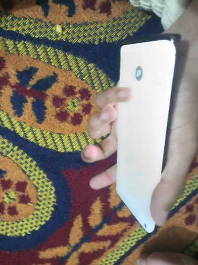 motrola edge + all ok bilkul new official pta ha