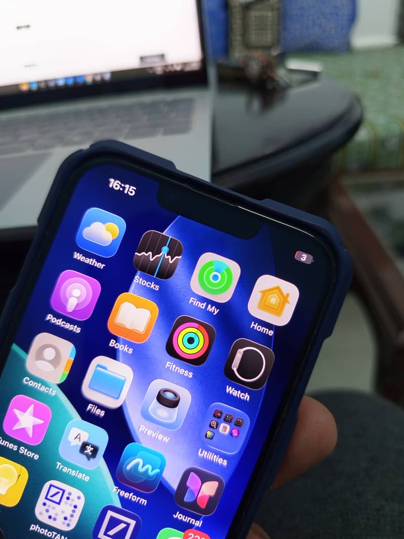 Apple iPhone 14 0