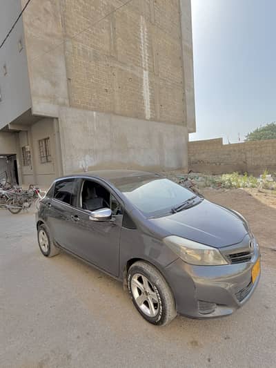 2012-2015 vitz