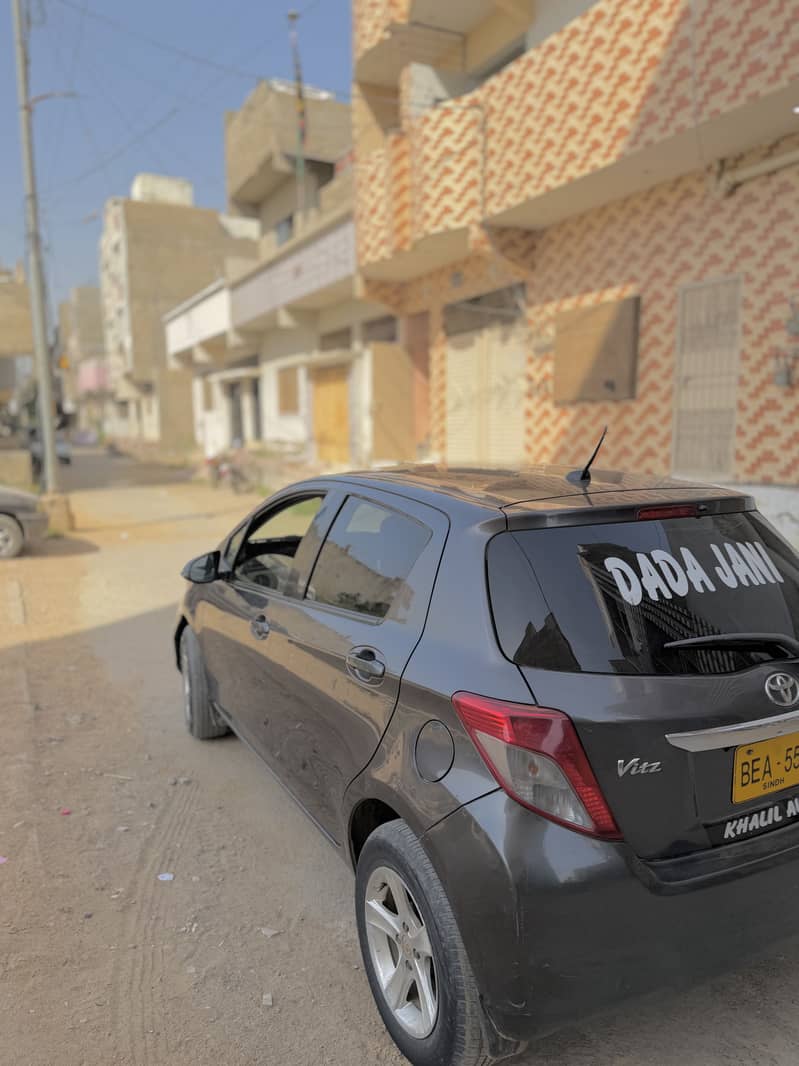 2012-2015 vitz 4