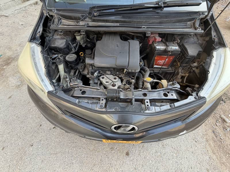 2012-2015 vitz 13