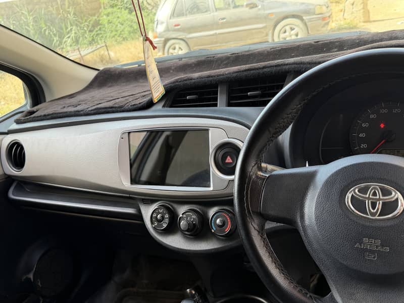 2012-2015 vitz 15
